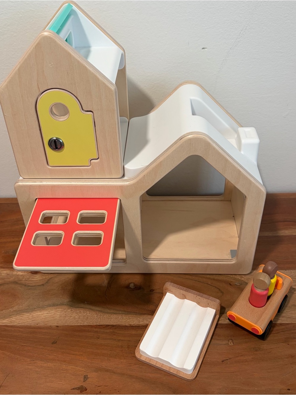Lovevery Wooden Modular Playhouse Partial Set Observer Kit
